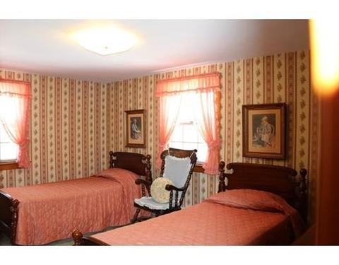 331 High St, Southbridge, MA 01550 photo 14