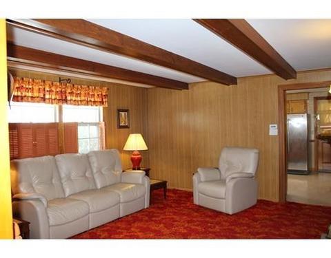 331 High St, Southbridge, MA 01550 photo 9