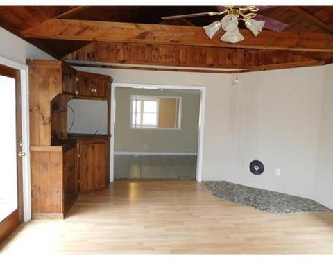 21 Robbins Rd, Ware, MA 01082 photo 9