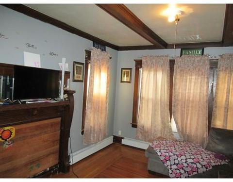 47 Eagle St, Springfield, MA 01107 photo 5