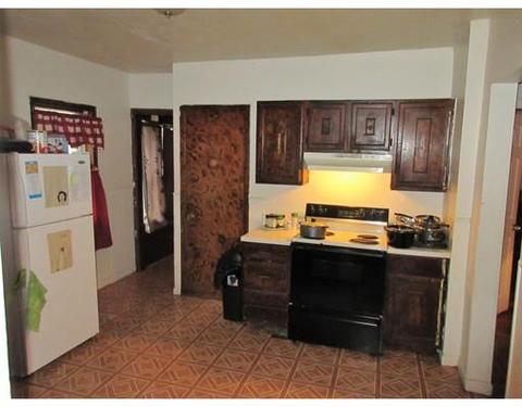 47 Eagle St, Springfield, MA 01107 photo 9