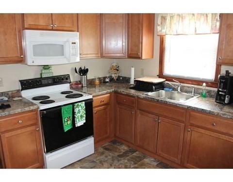 53 Edgewood Ave, Chicopee, MA 01013 photo 8