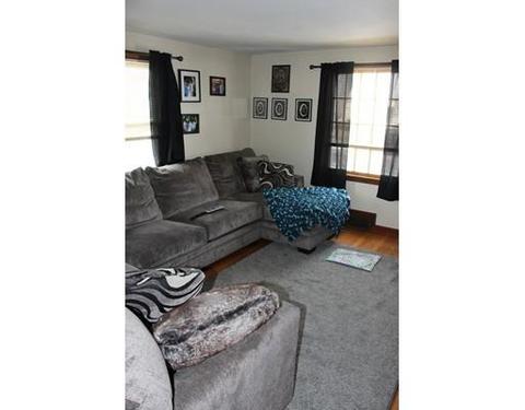53 Edgewood Ave, Chicopee, MA 01013 photo 5