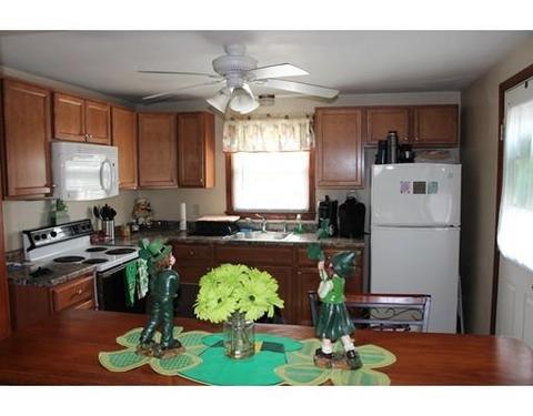 53 Edgewood Ave, Chicopee, MA 01013 photo 6