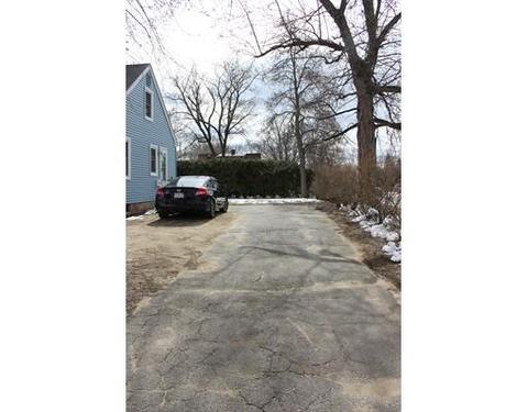 53 Edgewood Ave, Chicopee, MA 01013 photo 2