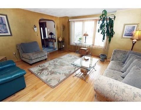 18 Constitution Rd, Stoneham, MA 02180 photo 7