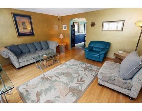 18 Constitution Rd, Stoneham, MA 02180 photo 13