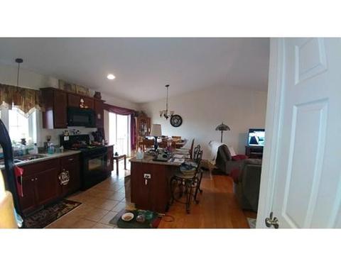 52 Heritage Ct, Fall River, MA 02721 photo 5