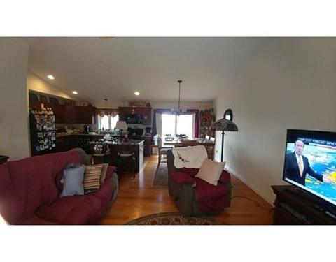 52 Heritage Ct, Fall River, MA 02721 photo 4
