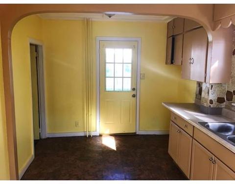 120 Swindells St, Fall River, MA 02723 photo 4