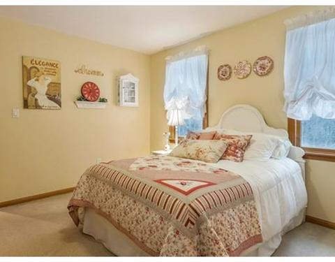 25 Beaver Brook Rd, Canton, MA 02021 photo 17
