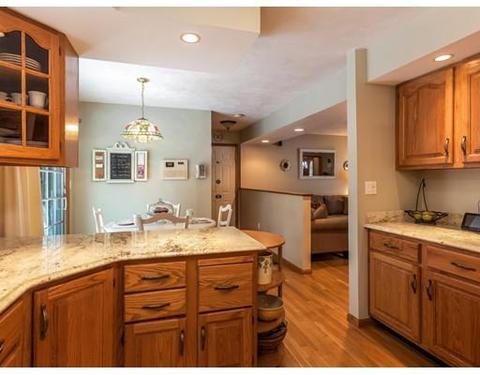 25 Beaver Brook Rd, Canton, MA 02021 photo 9