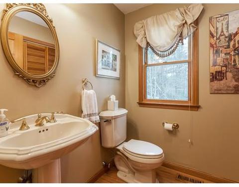 25 Beaver Brook Rd, Canton, MA 02021 photo 14