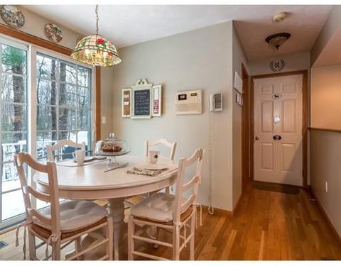 25 Beaver Brook Rd, Canton, MA 02021 photo 8