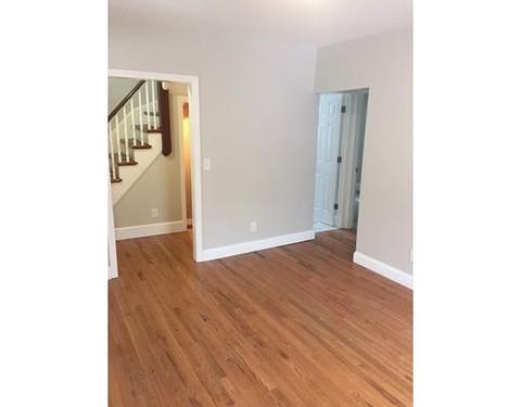 35 Falmouth St, Worcester, MA 01607 photo 6