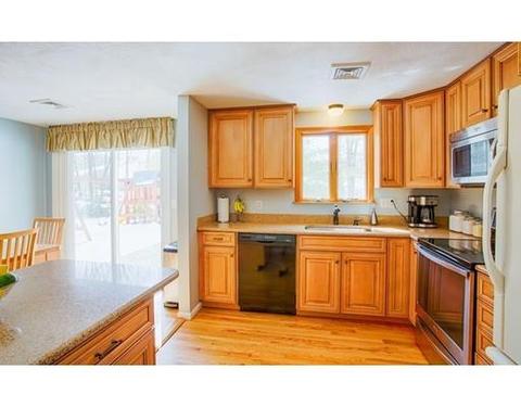 4 Cobblers Ln, Beverly, MA 01915 photo 6