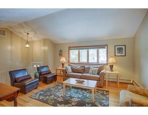 4 Cobblers Ln, Beverly, MA 01915 photo 2