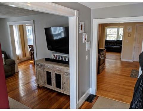 32 Falls St, Lynn, MA 01902 photo 2