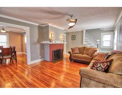 209 Bristol St, Springfield, MA 01109 photo 2
