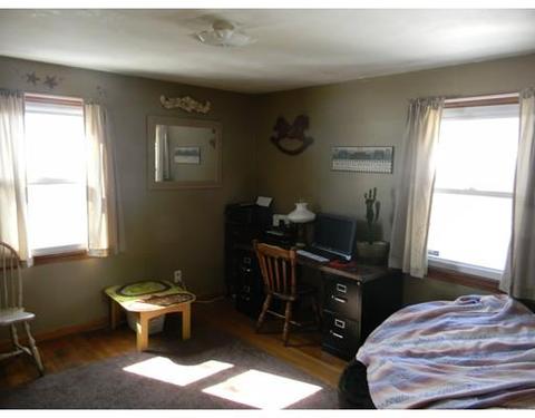16 Ronald Dr, Springfield, MA 01104 photo 16