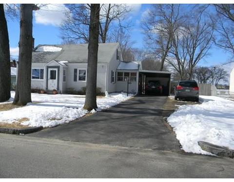 16 Ronald Dr, Springfield, MA 01104 photo 1