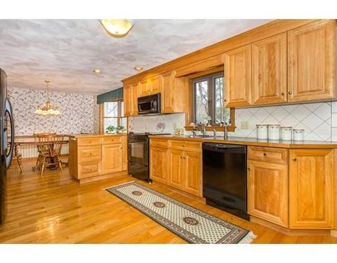 10 Eagle Dr, Walpole, MA 02081 photo 5
