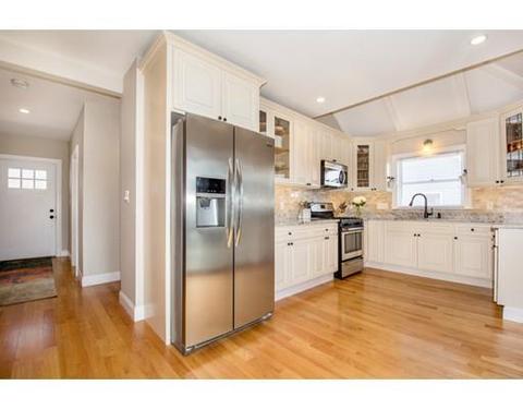 49 Hooper Rd, Dedham, MA 02026 photo 9
