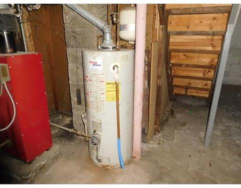 1210 Grattan St, Chicopee, MA 01013 photo 17