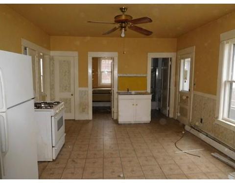 1210 Grattan St, Chicopee, MA 01013 photo 8