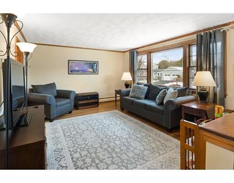 62 Scott Cir, Dedham, MA 02026 photo 2
