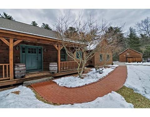 71 Cedar St, Douglas, MA 01516 photo 2