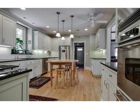 79 Linden St, Needham, MA 02492 photo 4