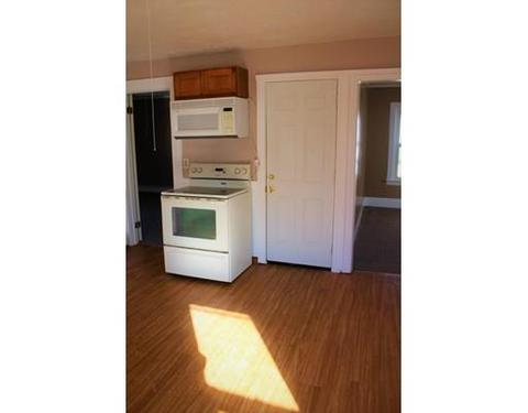 19 Maple Ave, Ware, MA 01082 photo 8