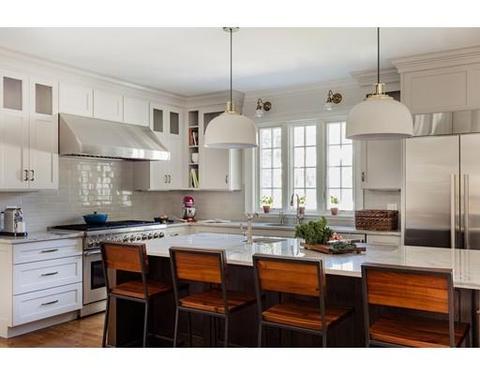 184 Lindbergh Ave, Needham, MA 02494 photo 2