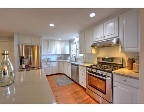 2 Birch Way, Mashpee, MA 02649 photo 2