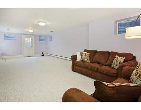 14 Pilgrim Rd, Wellesley, MA 02481 photo 18