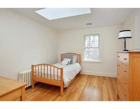 14 Pilgrim Rd, Wellesley, MA 02481 photo 17