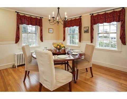 14 Pilgrim Rd, Wellesley, MA 02481 photo 5