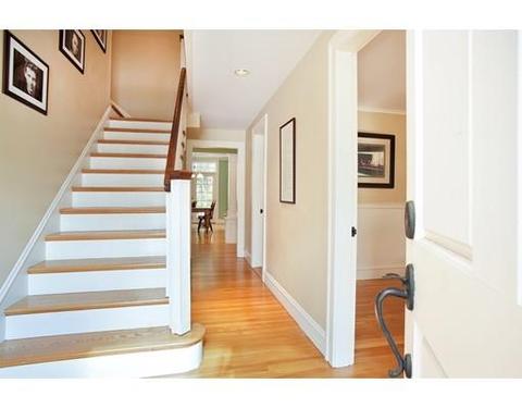 14 Pilgrim Rd, Wellesley, MA 02481 photo 4