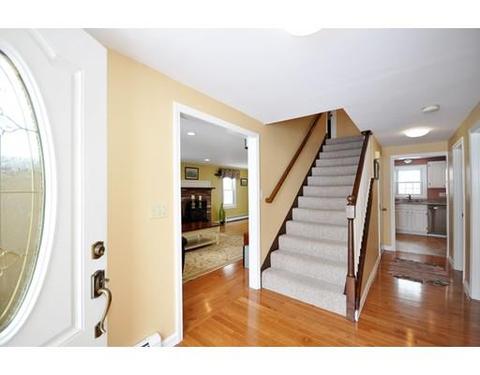 3 Riverview Ave, Maynard, MA 01754 photo 3
