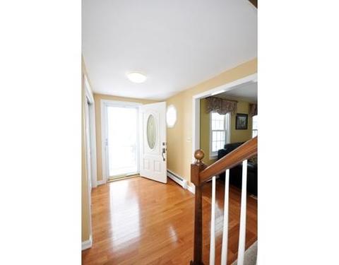 3 Riverview Ave, Maynard, MA 01754 photo 4