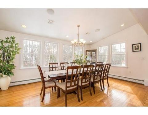 28 Lordan Rd, Raynham, MA 02767 photo 3