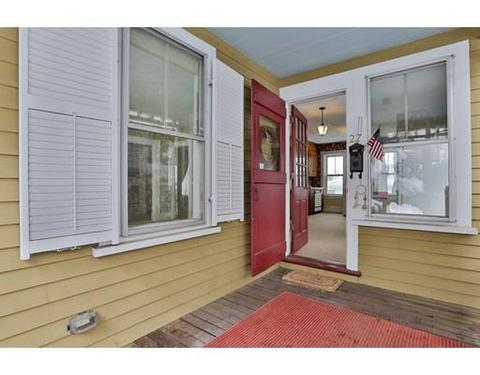 22 Eustis Ave, Wakefield, MA 01880 photo 2