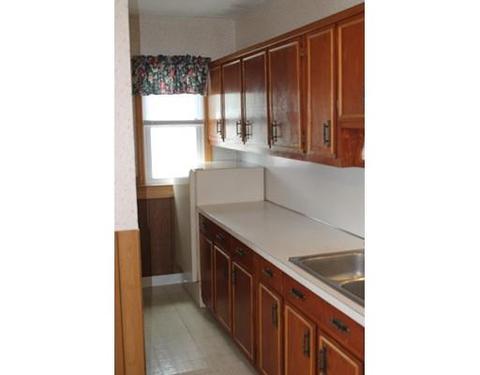220 Connecticut Ave, Springfield, MA 01104 photo 4