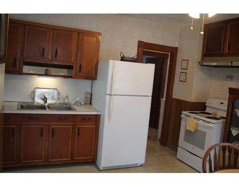 220 Connecticut Ave, Springfield, MA 01104 photo 5