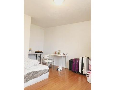 7 Pocono Rd, Worcester, MA 01605 photo 10