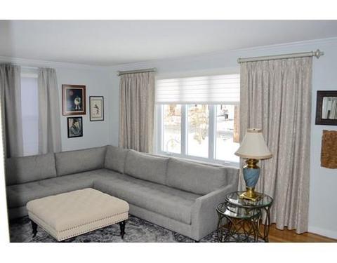 74 Vail St, Springfield, MA 01118 photo 6