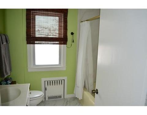 74 Vail St, Springfield, MA 01118 photo 24