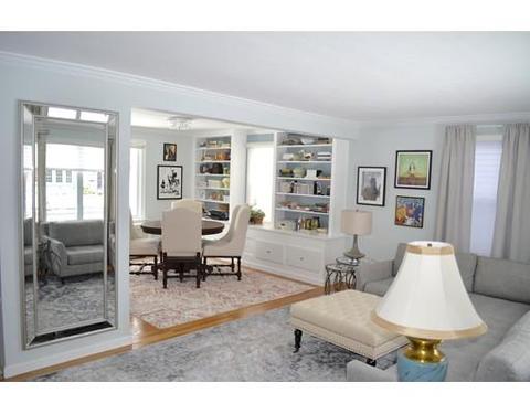 74 Vail St, Springfield, MA 01118 photo 5