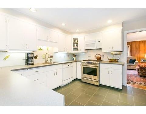 33 Winding River Rd, Needham, MA 02492 photo 10
